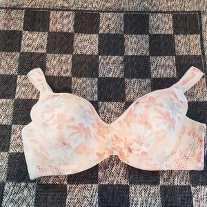 NWT Jessica Simpson Bra